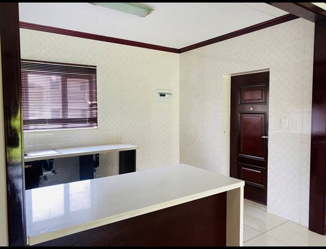 2 BEDROOM APARTMENT RENTED IN SUMMERSET